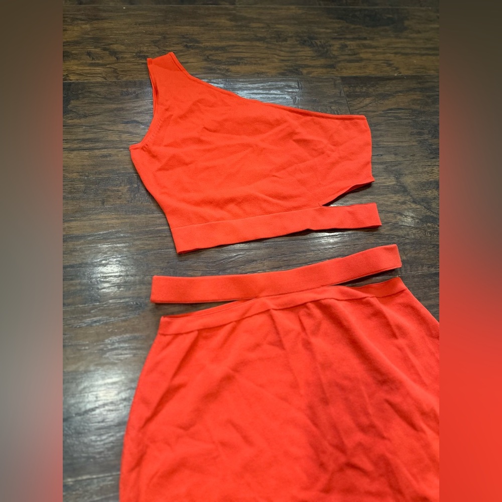 The Drop women’s two piece set - Picture 5 of 7